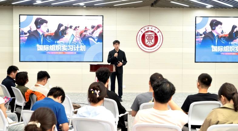 可返回栏目或查看相邻条目